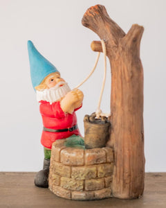 FAIRY GNOME & WELL RED/BROWN/GREY 9.5CM