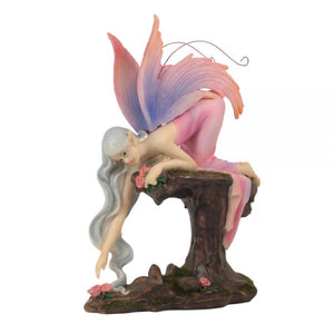 Kneeling mermaid 20cm