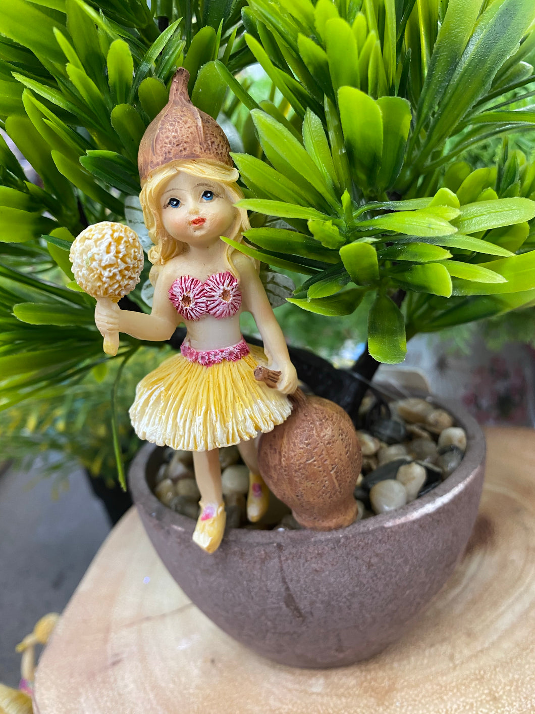 Gumnut Fairy w/Wattle Blossom Wand