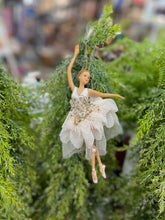 Load image into Gallery viewer, 11cmH Ballerina Figurines
