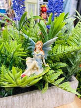 Load image into Gallery viewer, Fairy on leaf 3 assorted
