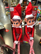 Load image into Gallery viewer, Pair of Jumbo elves
