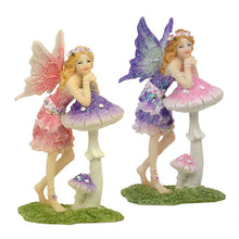 Load image into Gallery viewer, Standing Fairy w/Mushroom 10cm
