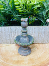 Load image into Gallery viewer, Fairy garden bird bath 11cmH 7cmW
