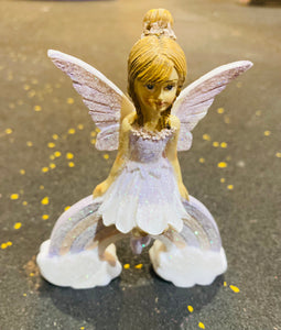 11.5CM SITTING FAIRY ON RAINBOW