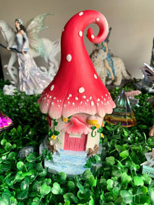 19CM FAIRY GARDEN MUSHROOM HOUSE